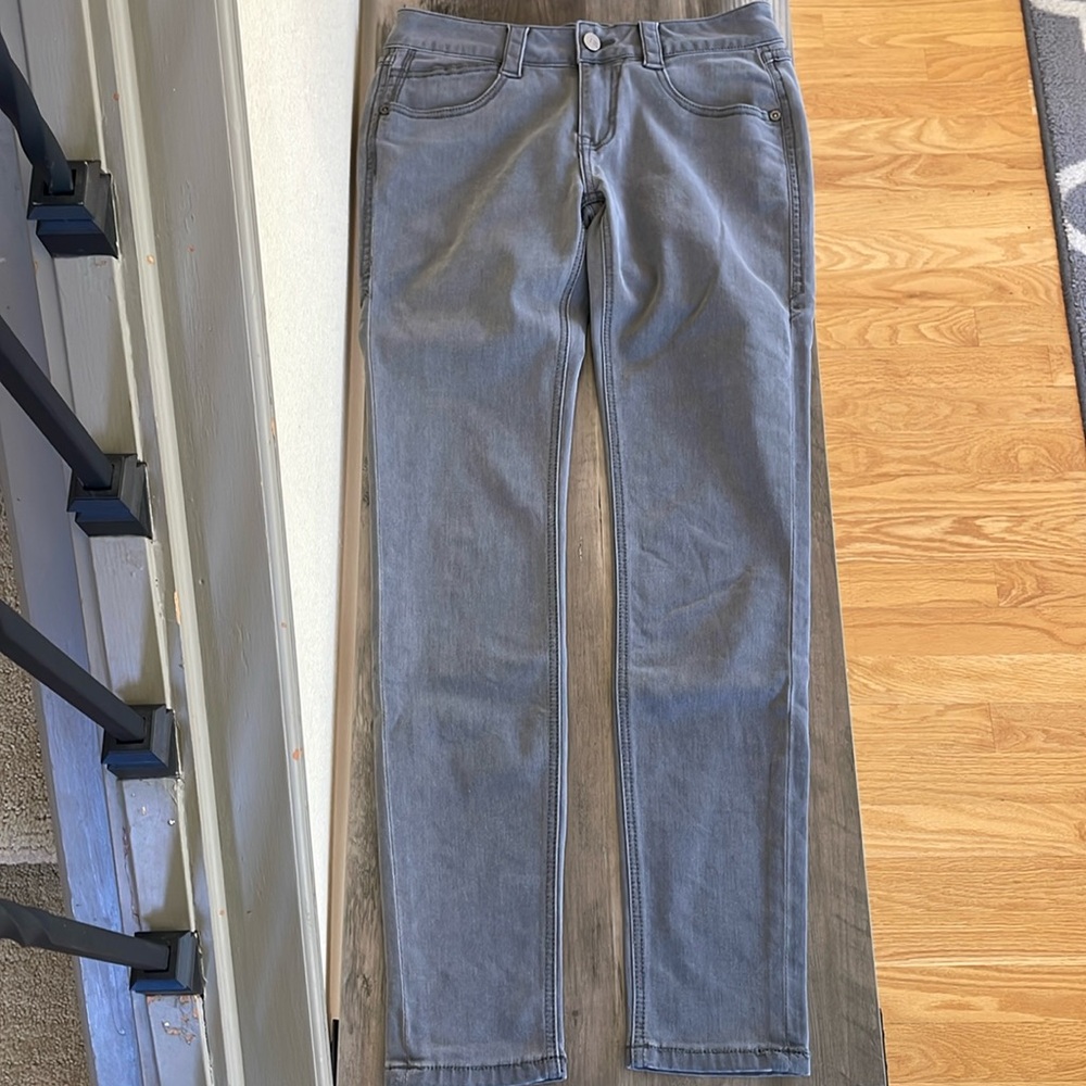 Rose Royce Slate Colored Skinny Jeans Size 26
